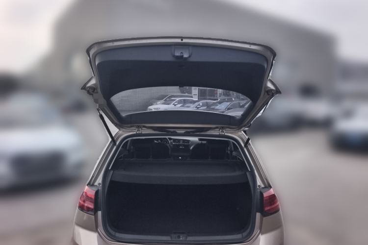 Used Volkswagen Golf 2020 280TSI DSG Luxury Edition Trunk
