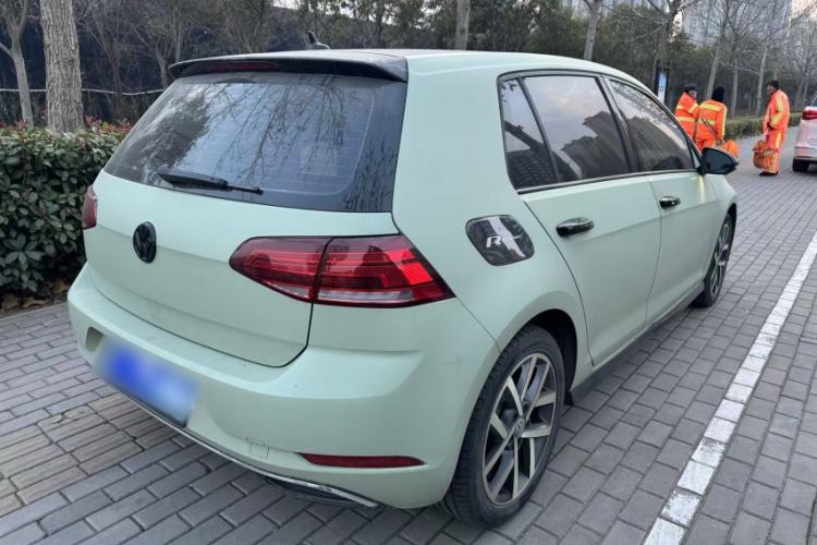 Used Volkswagen Golf 2020 Zhiai Edition 280TSI DSG Comfort Model Exterior 3