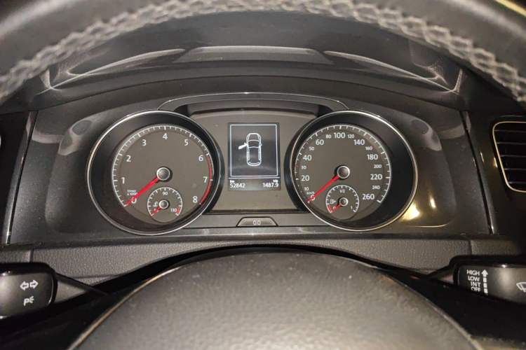 Used Volkswagen Golf 2020 200TSI DSG Comfortable and Ambitious Edition Instrument Cluster