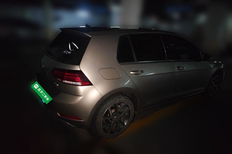 Used Volkswagen Golf 2020 200TSI DSG Comfortable and Ambitious Edition Rear Right 45 Deg