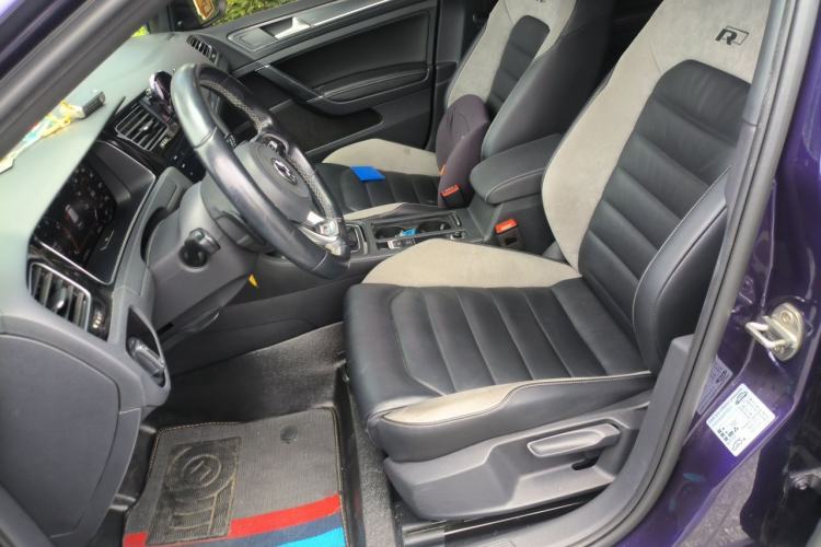 Used Volkswagen Golf 2020 Charming Edition 280TSI DSG R-Line Left Front Seat