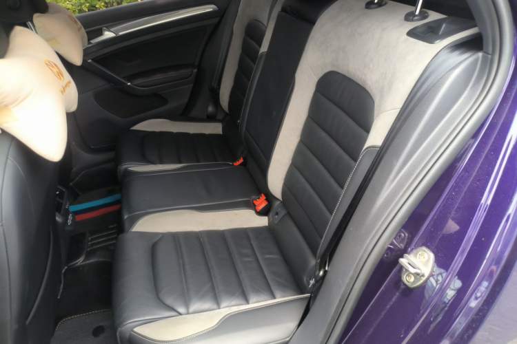 Used Volkswagen Golf 2020 Charming Edition 280TSI DSG R-Line Left Rear Seat