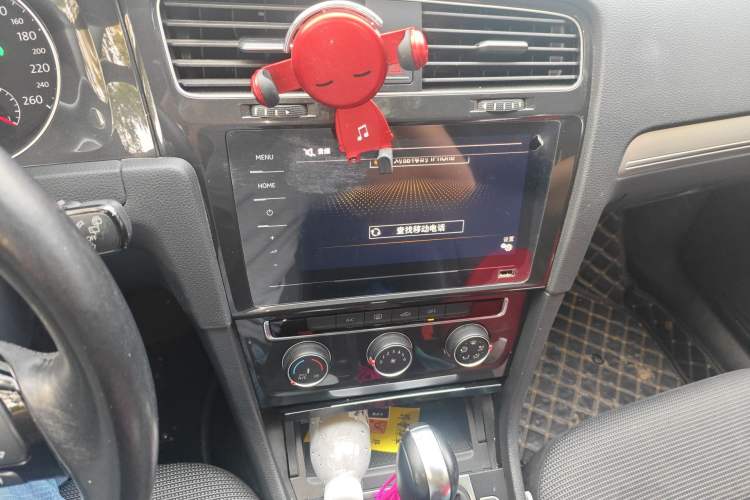 Used Volkswagen Golf 2020 Zhiai Edition 280TSI DSG Comfort Model Audio And AC Panel