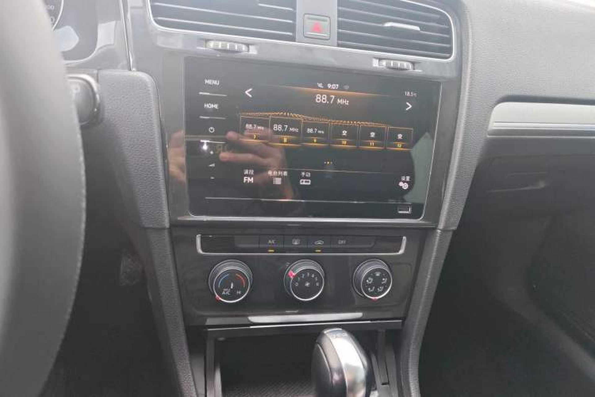 Used Volkswagen Golf 2020 200TSI DSG Comfortable and Ambitious Edition Audio And AC Panel