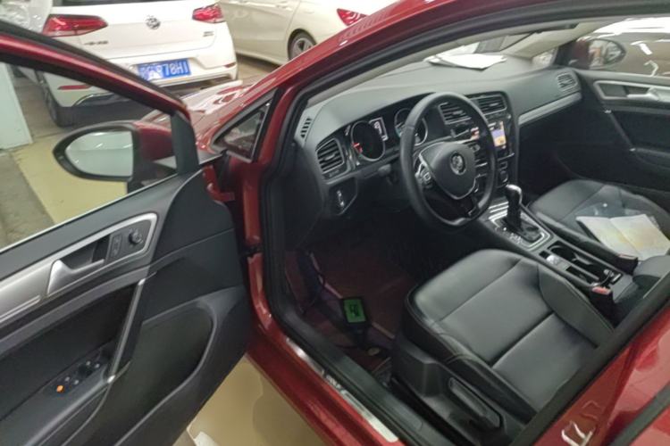 Used Volkswagen Golf 2020 280TSI DSG Comfort Version Driver Seat