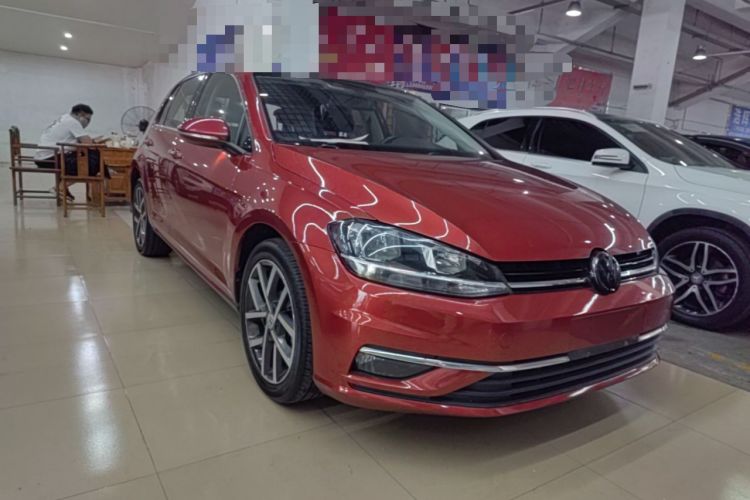 Used Volkswagen Golf 2020 280TSI DSG Comfort Version Front Right 45 Deg