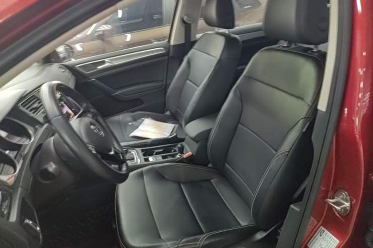 Used Volkswagen Golf 2020 280TSI DSG Comfort Version Left Front Seat
