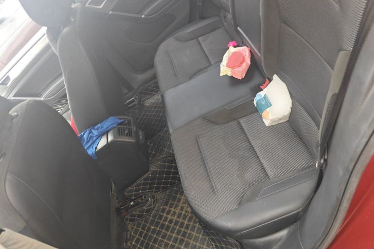 Used Volkswagen Golf 2020 Zhiai Edition 280TSI DSG Comfort Model Left Rear Seat
