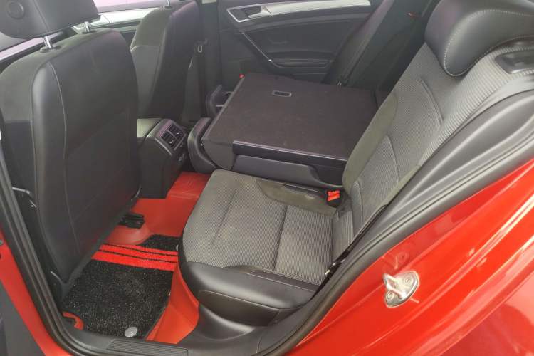 Used Volkswagen Golf 2020 280TSI DSG Comfort Version Left Rear Seat