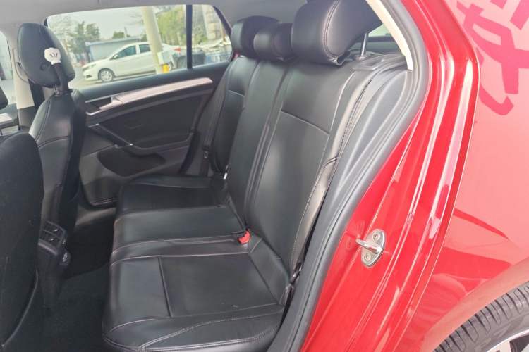 Used Volkswagen Golf 2020 200TSI DSG Comfortable and Ambitious Edition Left Rear Seat