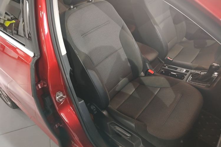 Used Volkswagen Golf 2020 Zhiai Edition 280TSI DSG Comfort Model Right Front Seat