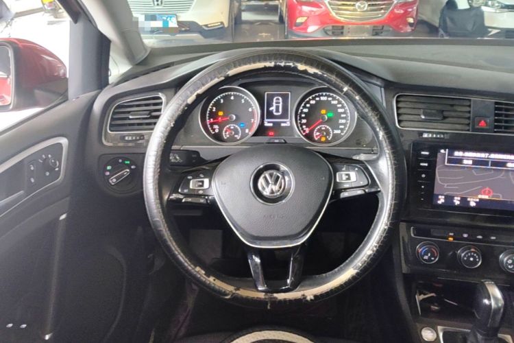 Used Volkswagen Golf 2020 Zhiai Edition 280TSI DSG Comfort Model Steering Wheel