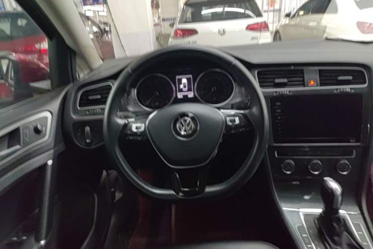 Used Volkswagen Golf 2020 280TSI DSG Comfort Version Steering Wheel