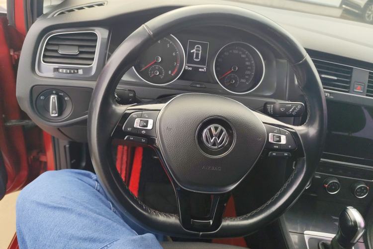 Used Volkswagen Golf 2020 280TSI DSG Comfort Version Steering Wheel