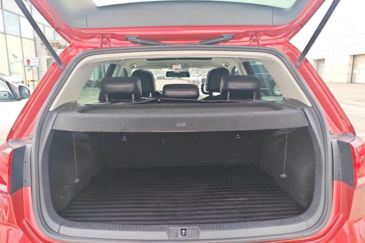 Used Volkswagen Golf 2020 200TSI DSG Comfortable and Ambitious Edition Trunk