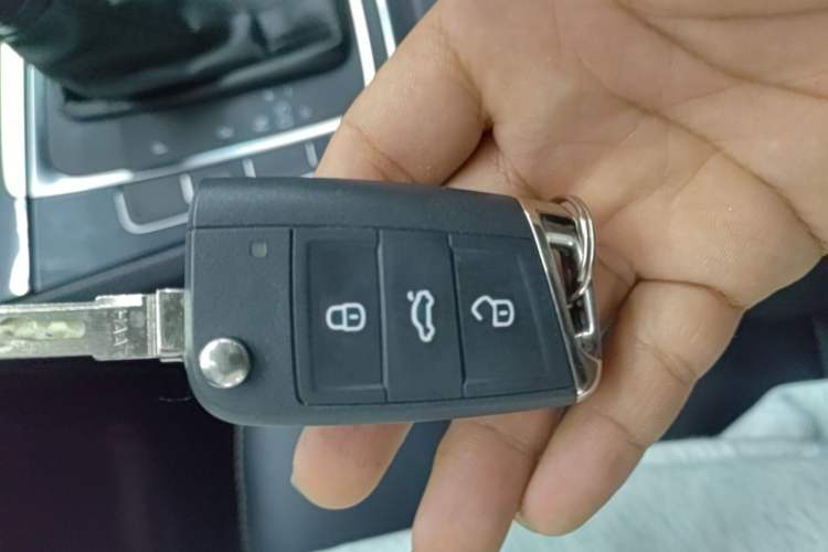 Used Volkswagen Golf 2020 280TSI DSG Comfort Version Vehicle Key
