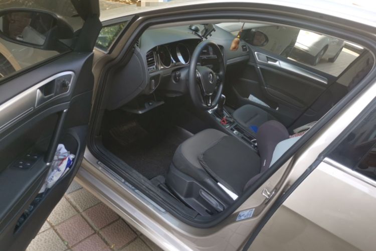 Used Volkswagen Golf 2020 Zhiai Edition 280TSI DSG Comfort Model Driver Seat