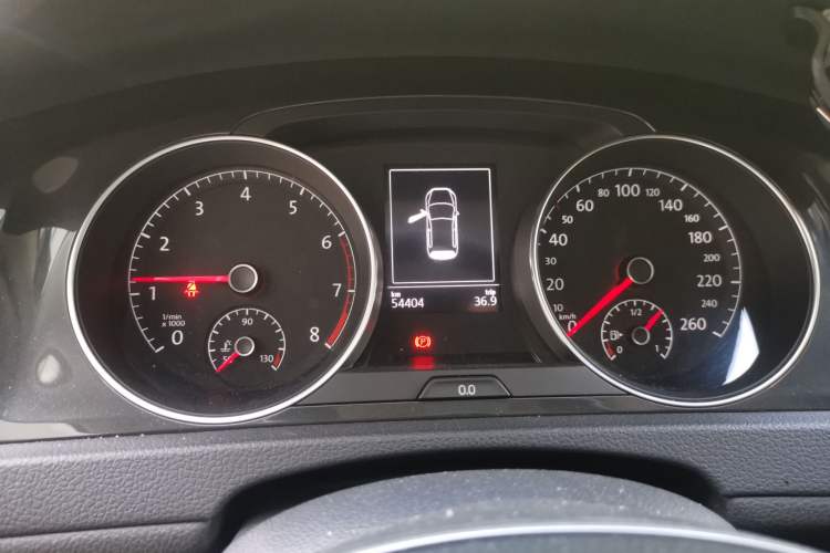 Used Volkswagen Golf 2020 Zhiai Edition 280TSI DSG Comfort Model Instrument Cluster