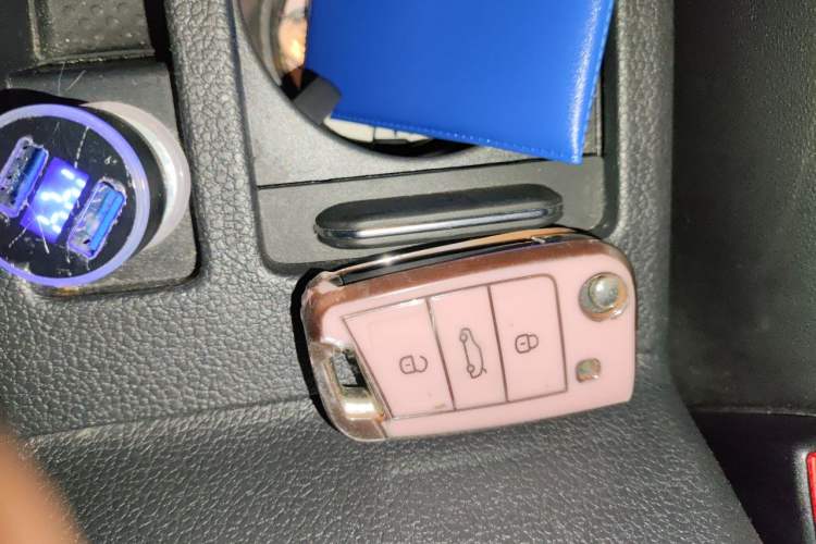 Used Volkswagen Golf 2020 Charming Edition 280TSI DSG R-Line Vehicle Key