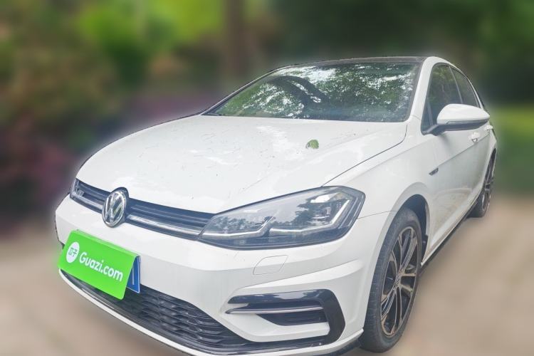Used Volkswagen Golf 2020 Charming Edition 280TSI DSG R-Line Guazi used car, China used car export, Used car for sale, Used  cars, Cheapest cars for sale