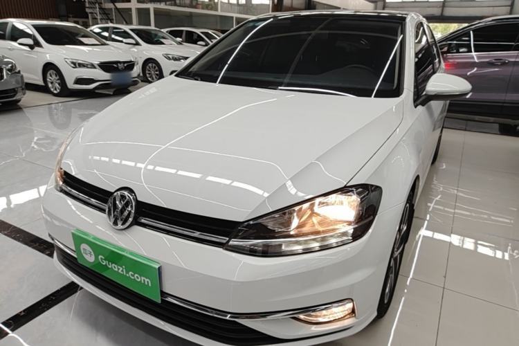 Ojetý Volkswagen Golf 2020 200TSI DSG Comfortable and Ambitious Edition Guazi used car, China used car export, Used car for sale, Used  cars, Cheapest cars for sale