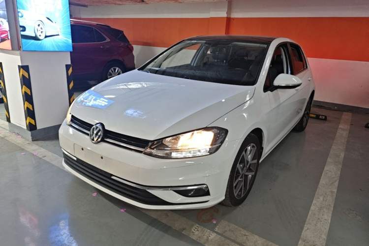 Used Volkswagen Golf 2020 280TSI DSG Comfort Version Guazi used car, China used car export, Used car for sale, Used  cars, Cheapest cars for sale