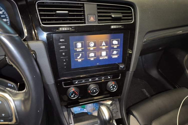 Used Volkswagen Golf 2020 Charming Edition 280TSI DSG R-Line Audio And AC Panel