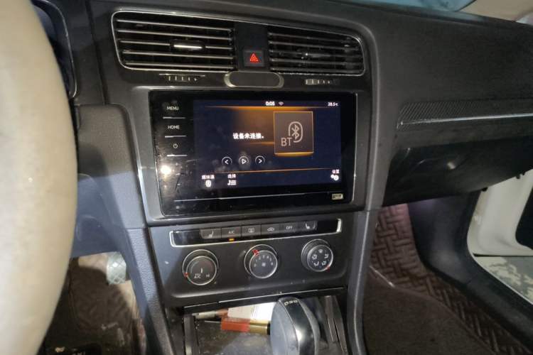 Used Volkswagen Golf 2020 Zhiai Edition 280TSI DSG Luxury Model Audio And AC Panel