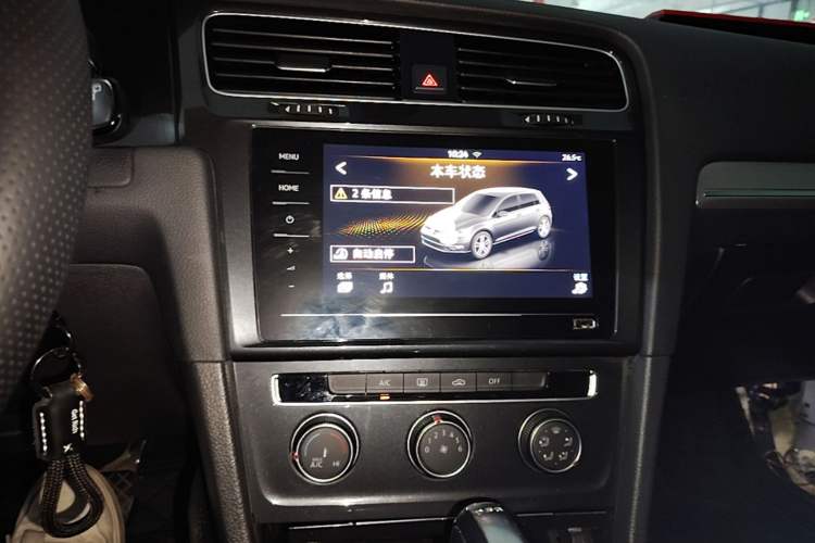 Used Volkswagen Golf 2020 200TSI DSG Comfortable and Ambitious Edition Audio And AC Panel