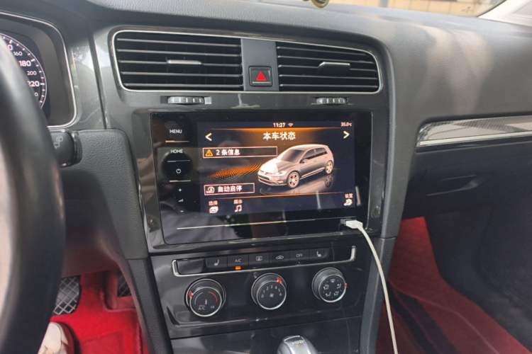 Used Volkswagen Golf 2020 Zhiai Edition 280TSI DSG Luxury Model Audio And AC Panel