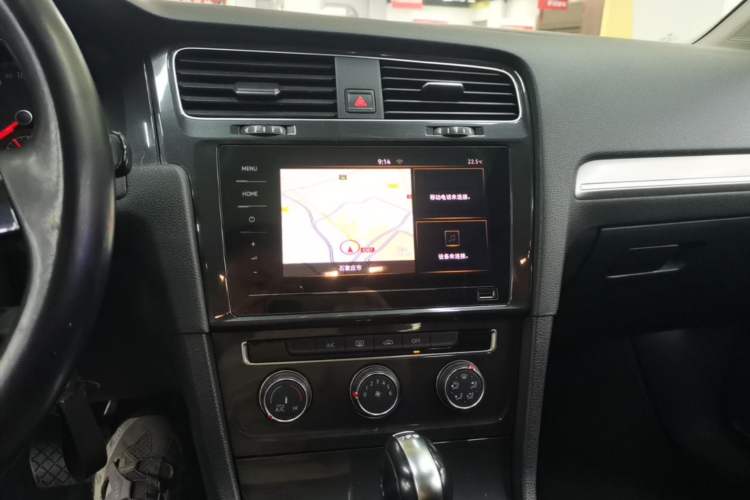Used Volkswagen Golf 2020 280TSI DSG Comfort Version Audio And AC Panel
