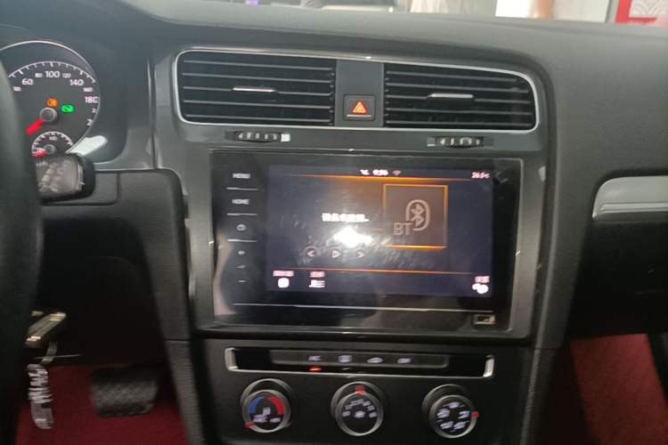 Used Volkswagen Golf 2020 280TSI DSG Comfort Version Audio And AC Panel