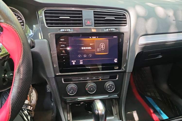 Used Volkswagen Golf 2020 280TSI DSG Comfort Version Audio And AC Panel