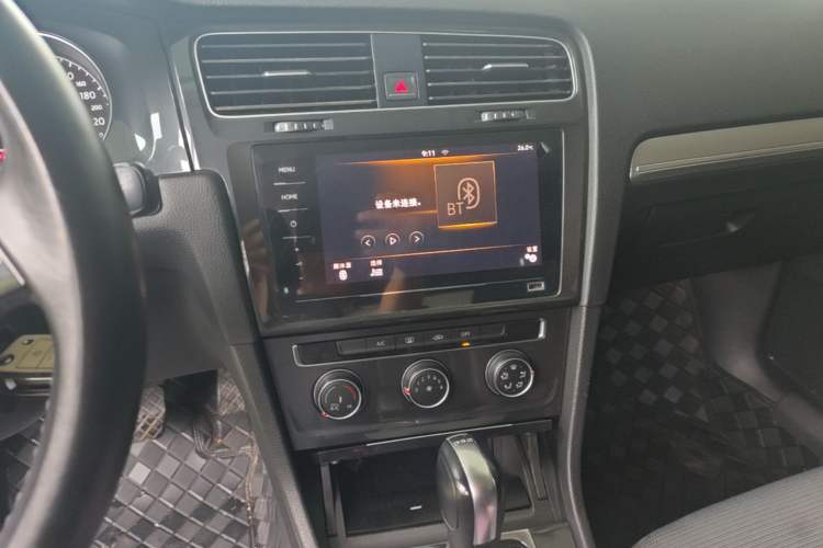 Used Volkswagen Golf 2020 280TSI DSG Comfort Version Audio And AC Panel