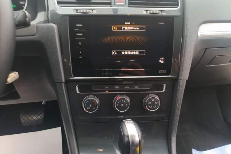 Used Volkswagen Golf 2020 200TSI DSG Comfortable and Ambitious Edition Audio And AC Panel