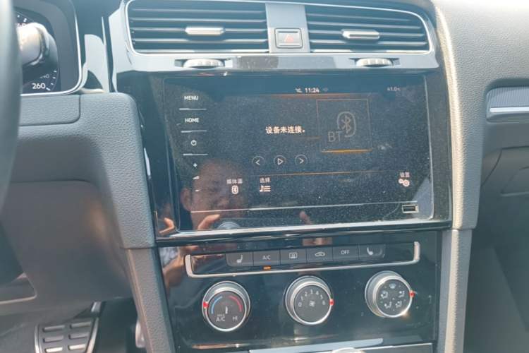 Used Volkswagen Golf 2020 Charming Edition 280TSI DSG R-Line Audio And AC Panel