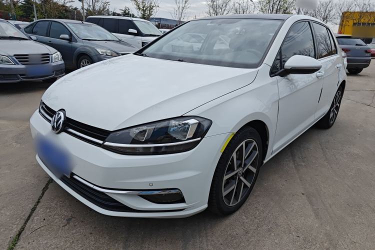 Ojetý Volkswagen Golf 2020 Zhiai Edition 200TSI DSG Comfortable & Ambitious Version Guazi used car, China used car export, Used car for sale, Used  cars, Cheapest cars for sale