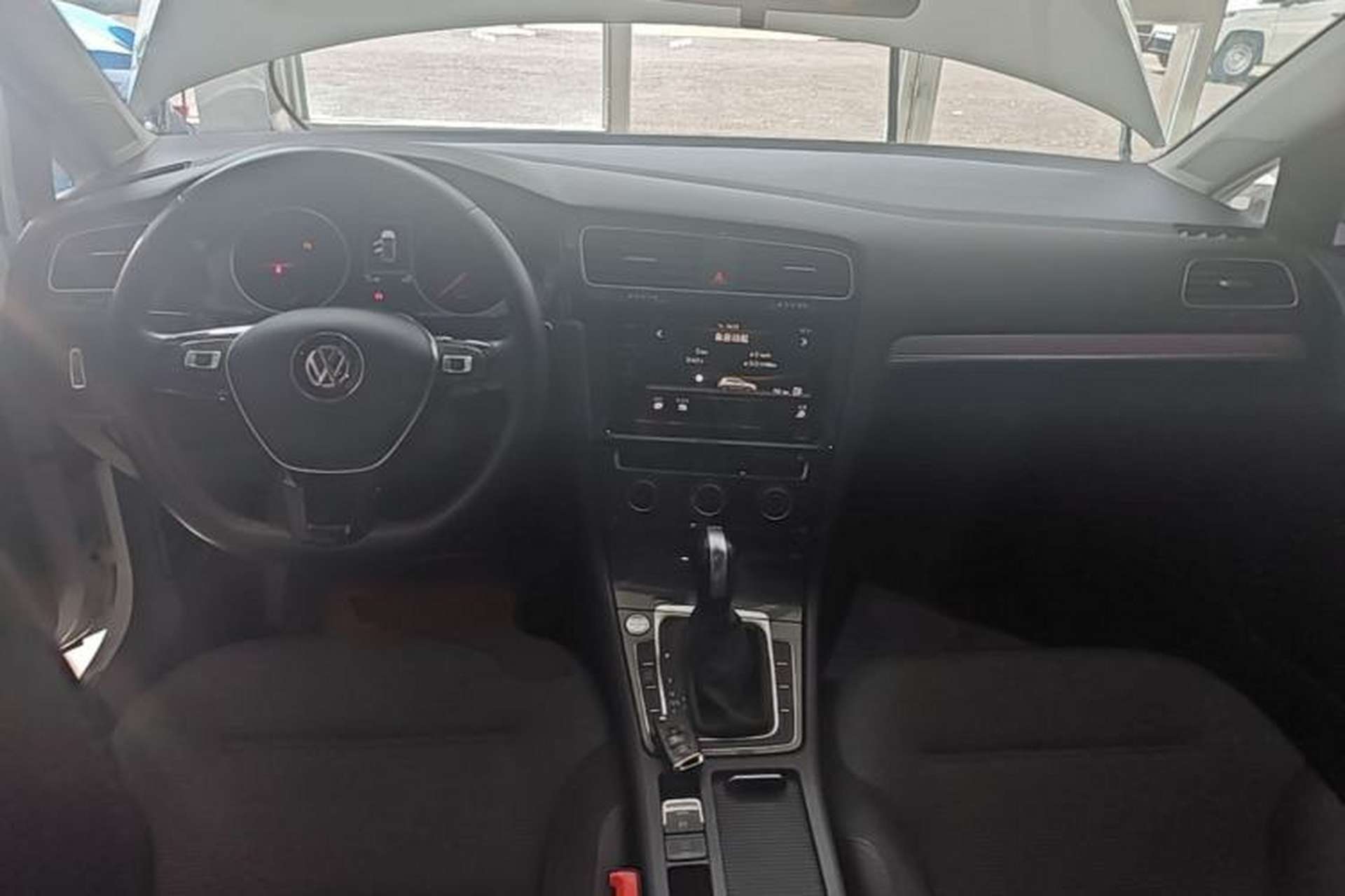 Used Volkswagen Golf 2020 Zhiai Edition 280TSI DSG Comfort Model Center Console