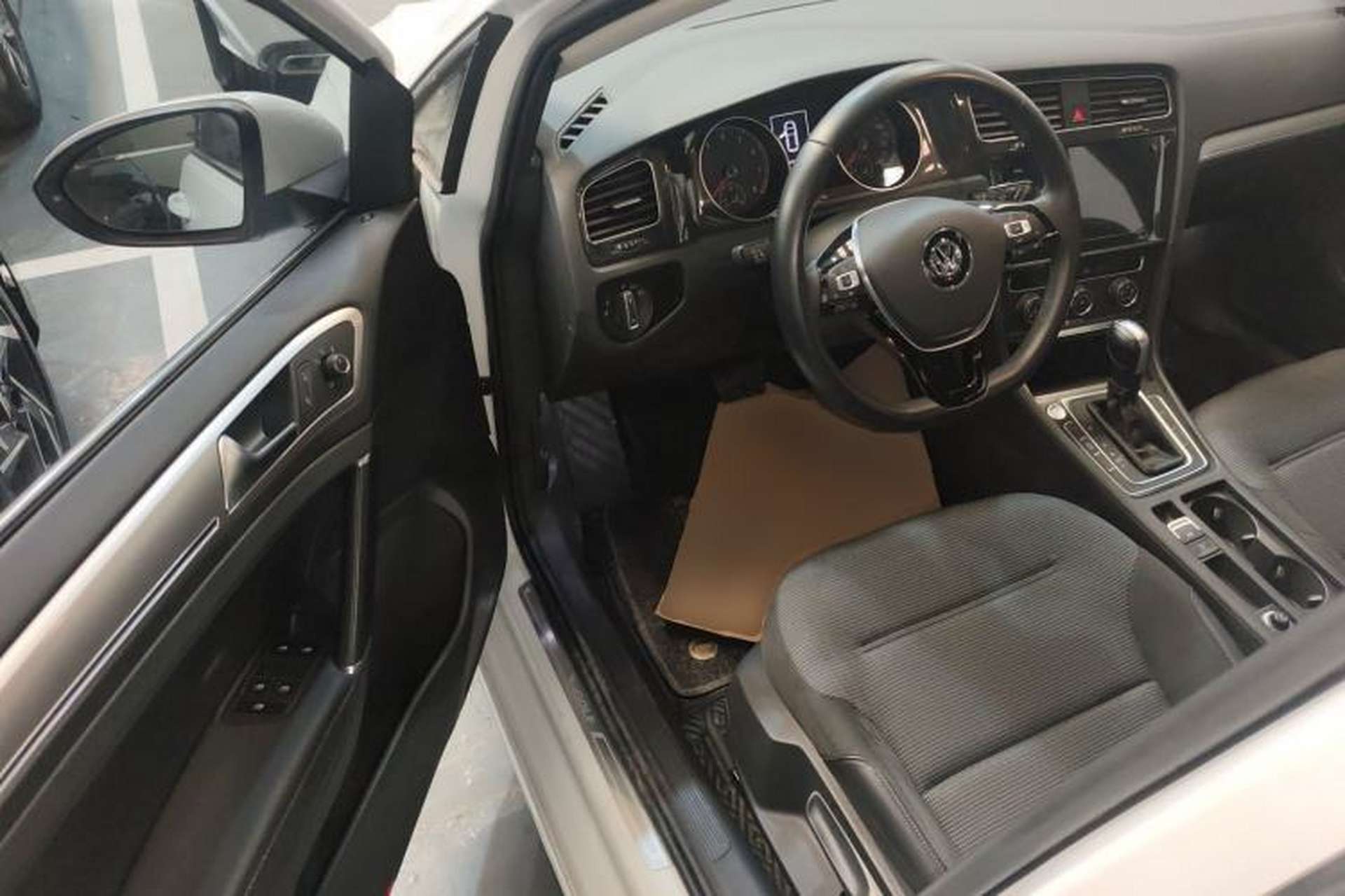Used Volkswagen Golf 2020 Zhiai Edition 280TSI DSG Comfort Model Driver Seat