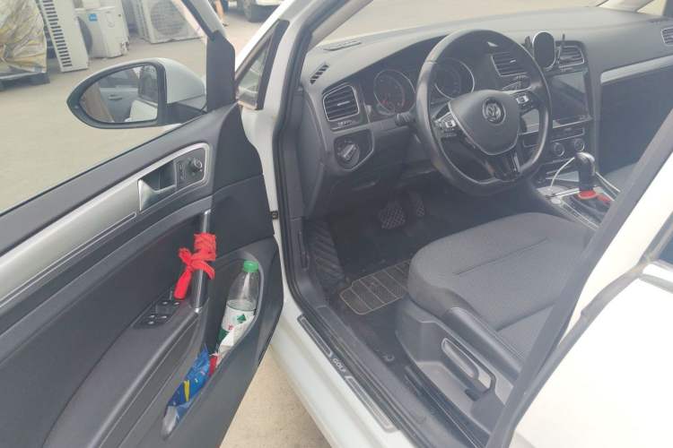 Used Volkswagen Golf 2020 Zhiai Edition 280TSI DSG Comfort Model Driver Seat