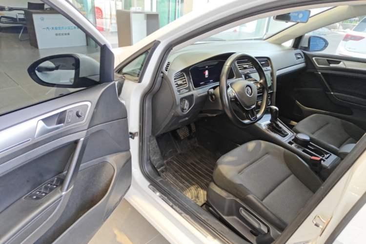 Used Volkswagen Golf 2020 280TSI DSG Comfort Version Driver Seat