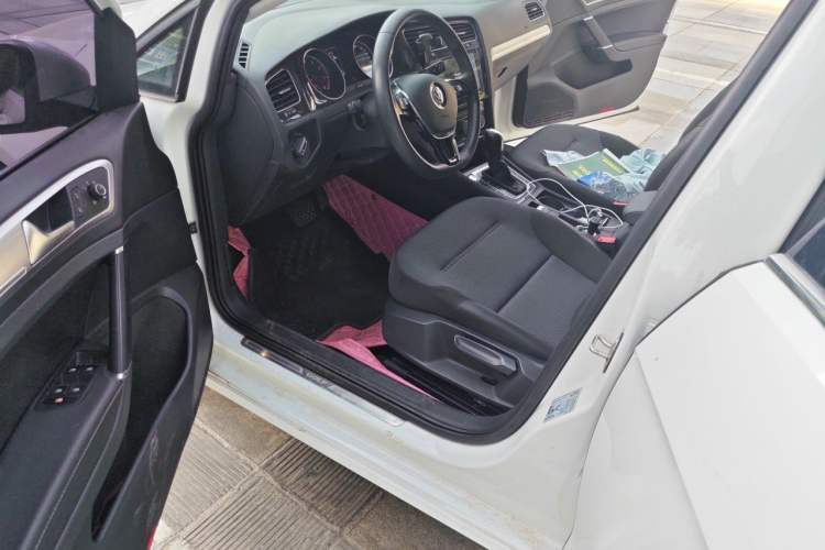 Used Volkswagen Golf 2020 Zhiai Edition 280TSI DSG Comfort Model Driver Seat