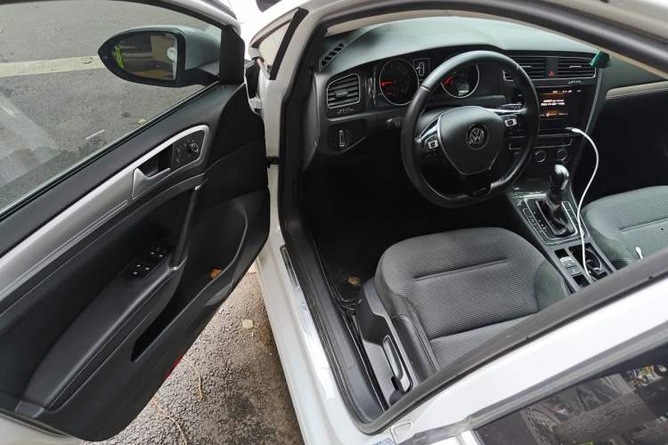 Used Volkswagen Golf 2020 280TSI DSG Comfort Version Driver Seat