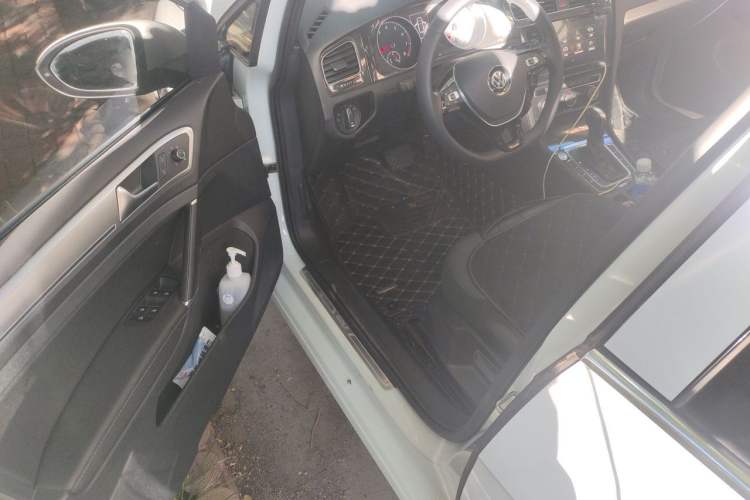 Used Volkswagen Golf 2020 Zhiai Edition 280TSI DSG Comfort Model Driver Seat