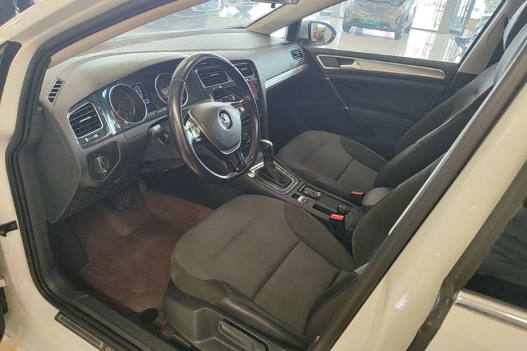 Used Volkswagen Golf 2020 Zhiai Edition 280TSI DSG Comfort Model Driver Seat