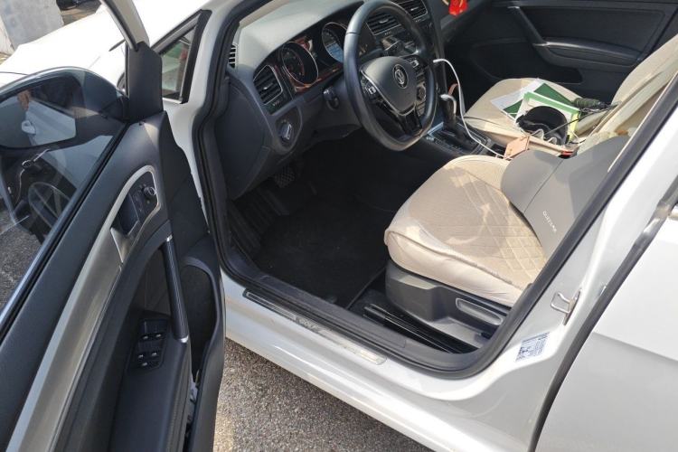Used Volkswagen Golf 2020 Zhiai Edition 280TSI DSG Comfort Model Driver Seat