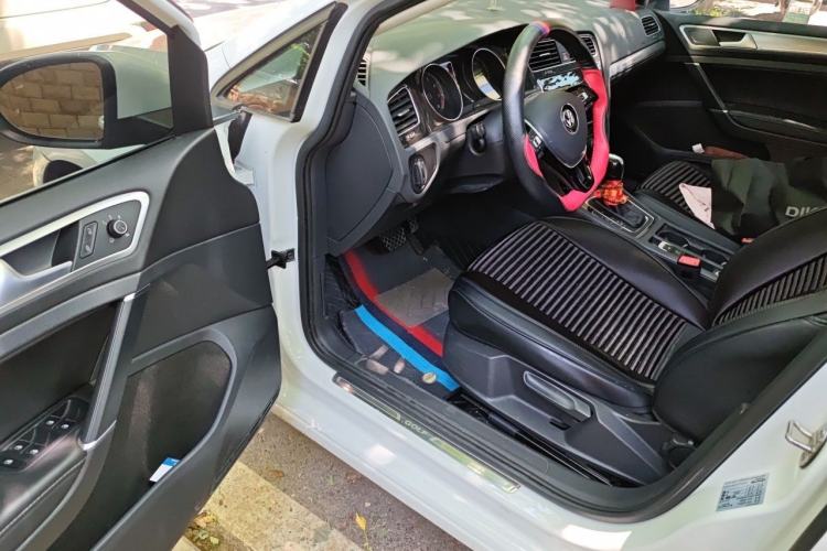 Used Volkswagen Golf 2020 280TSI DSG Comfort Version Driver Seat