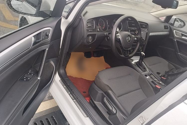 Used Volkswagen Golf 2020 Zhiai Edition 280TSI DSG Comfort Model Driver Seat