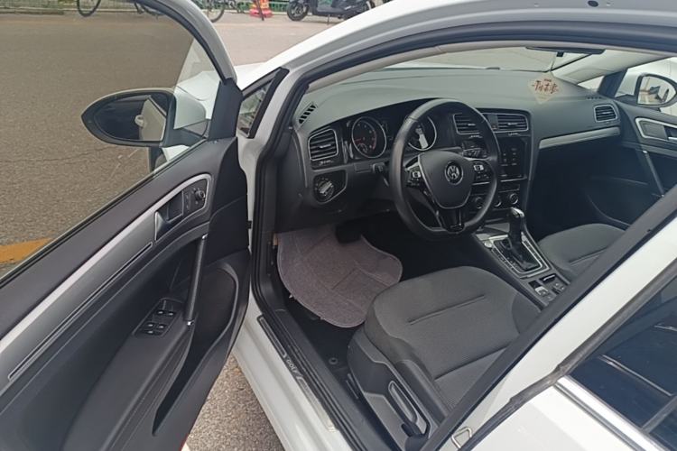 Used Volkswagen Golf 2020 Zhiai Edition 280TSI DSG Comfort Model Driver Seat