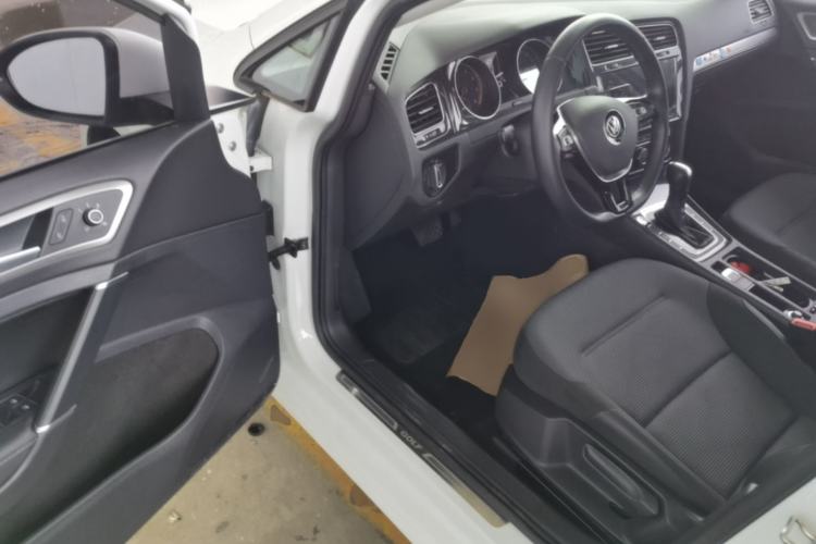 Used Volkswagen Golf 2020 Zhiai Edition 280TSI DSG Comfort Model Driver Seat